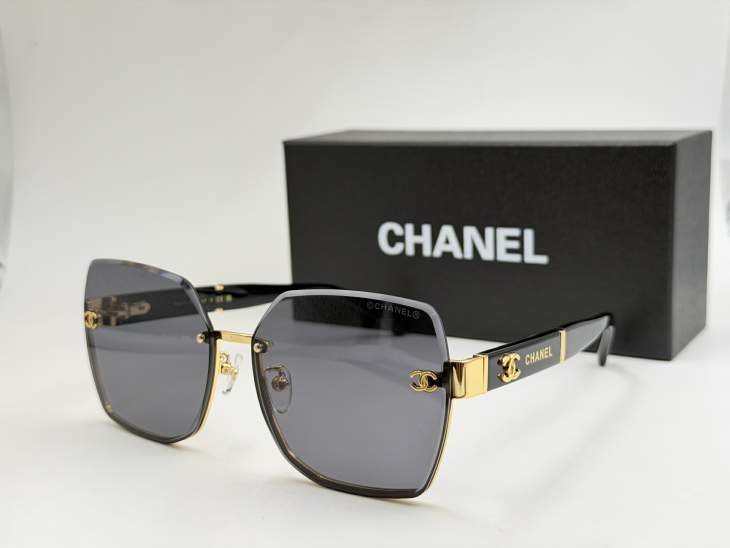 Picture of Chanel Sunglasses _SKUfw80235759fw